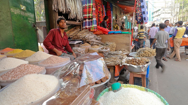 এবার ছোট ব্যবসায়ীরাও আসছেন ভ্যাটের আওতায়