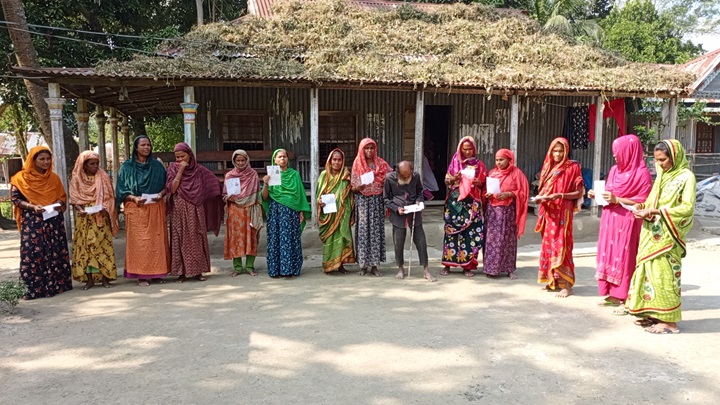 টিসিবির পণ্য বিতরণে অনিয়মের অভিযোগ