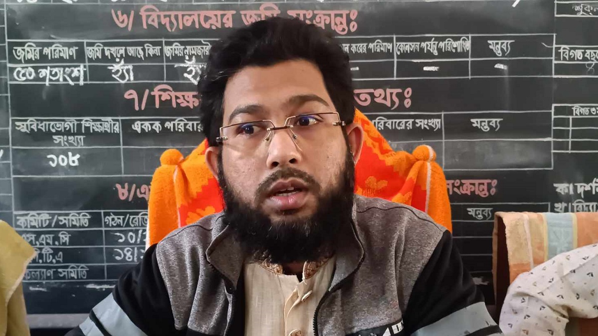 ছাত্রীকে শ্লীলতাহানির অভিযোগে শিক্ষককে দায়সারা বদলি