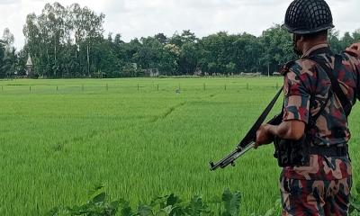 বিজিবির বাধায় কাঁটাতারের বেড়া দিতে পারেনি বিএসএফ