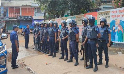 পার্বত্য জেলাগুলোতে চলছে অবরোধ-পরিবহন ধর্মঘট