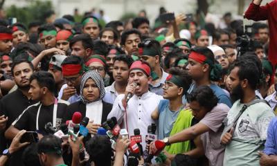 ফের রাজপথে নামার হুঁশিয়ারি সমন্বয়ক সারজিসের