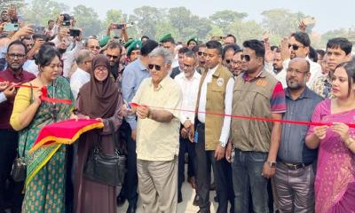 বেনাপোলের কার্গো ভেহিকেল টার্মিনাল উদ্বোধন