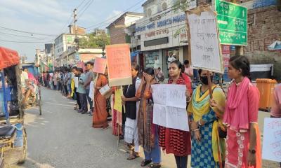 ৮ দফা দাবিতে বাংলাদেশ হিন্দু জাগরণ মঞ্চের মানববন্ধন