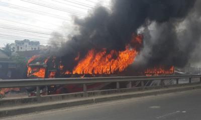 সারাদেশে ৬৬ স্থানে অগ্নিসংযোগ