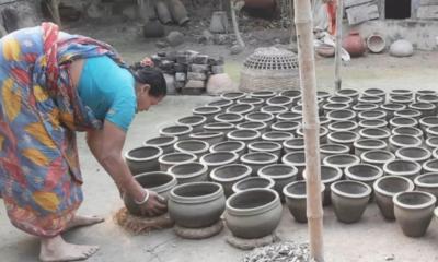 ঐতিহ্যবাহী মৃৎশিল্প এখন ধ্বংসের দ্বারপ্রান্তে