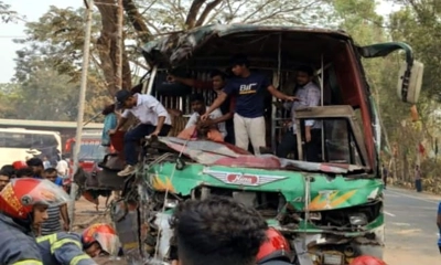 গোপালগঞ্জে সড়ক দূর্ঘটনায় বাসের ড্রাইভার ও সুপারভাইজার নিহত, আহত ১৫