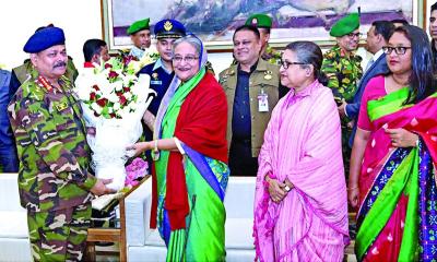 আল-জাজিরার রিপোর্ট: দুর্নীতি-কুকীর্তি লুকাতে চেয়েছিলেন হাসিনা