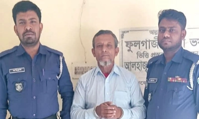 খাবারের লোভ দেখিয়ে মাদ্রাসার ছাত্রীকে ধর্ষণ চেষ্টার অভিযোগ, চা দোকানি গ্রেপ্তার