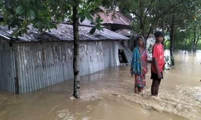 ময়মনসিংহে বন্যার আরো অবনতি, লক্ষাধিক মানুষ পানিবন্দি