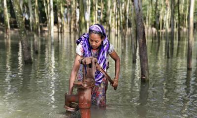 ছড়িয়ে পড়ছে পানিবাহিত রোগ