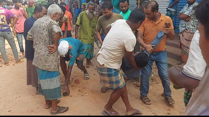 হবিগঞ্জে ১৩ গ্রামে সংঘর্ষে পুলিশসহ আহত ৩ শতাধিক