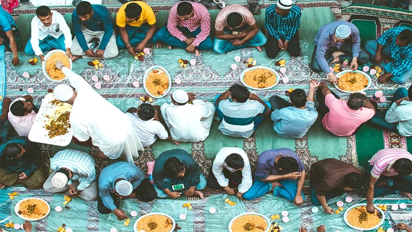 রমজানে রোজা রাখছেন অমুসলিমরাও