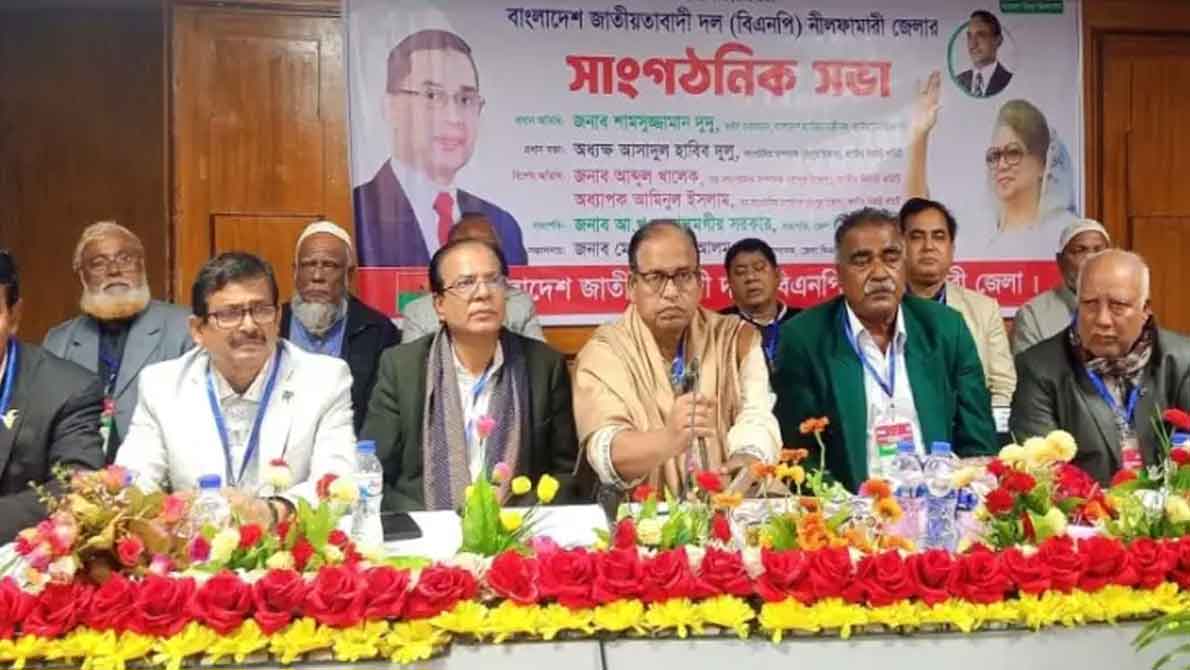 গণতন্ত্রের প্রত্যাশা পূরণ না হলে সংকট বাড়বে: শামসুজ্জামান দুদু