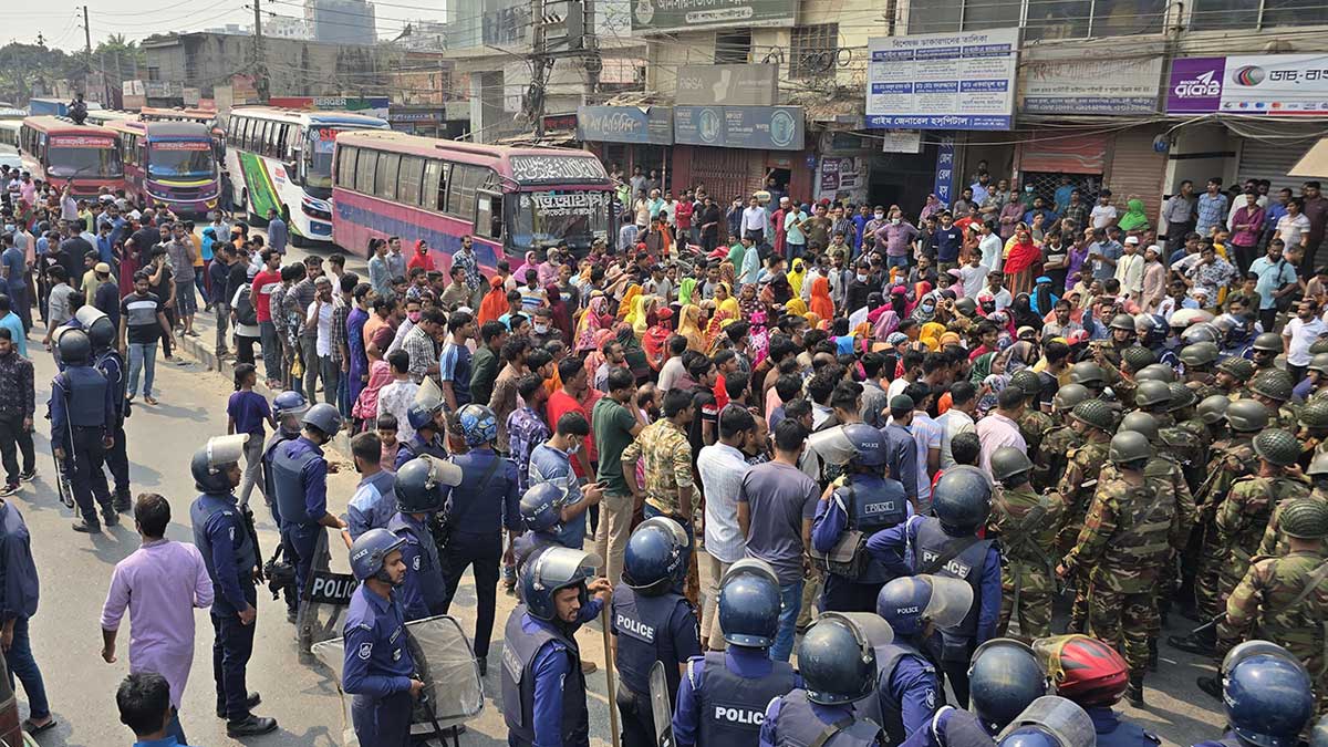 গাজীপুরে ১০ কারখানায় ছুটি ঘোষণা