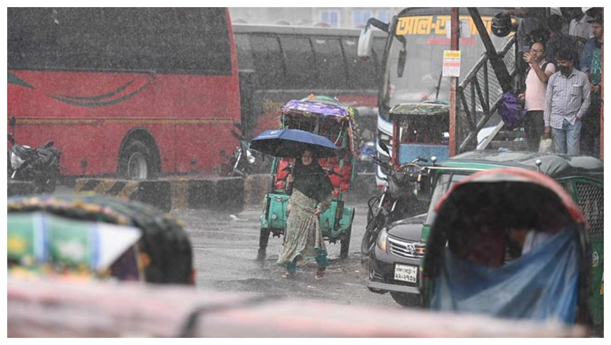 রাজধানীতে স্বস্তির  বৃষ্টি