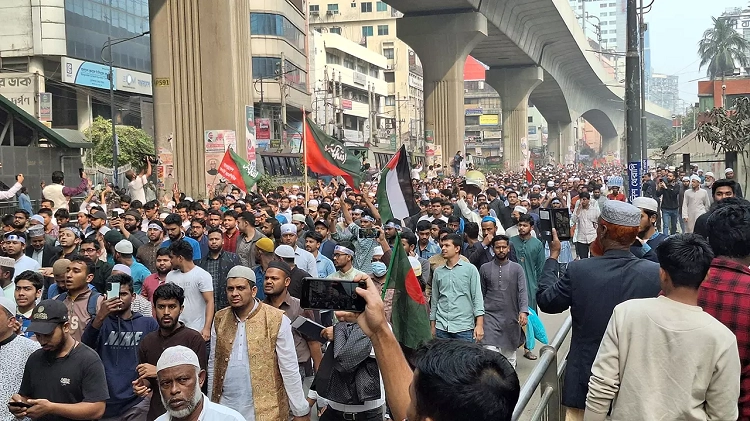 জুলাই গণহত্যার বিচার না হওয়া পর্যন্ত রাজপথে থাকবে শিবির